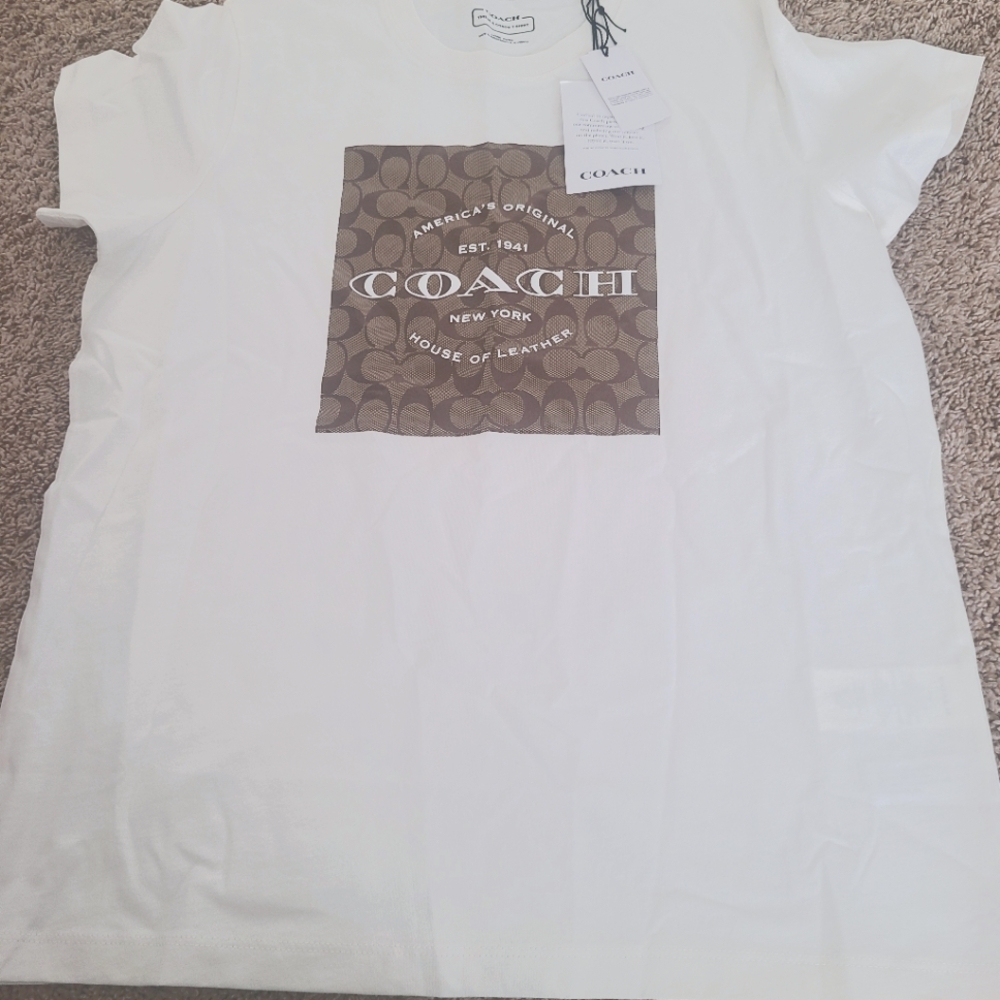 COACH Signature box tshirt